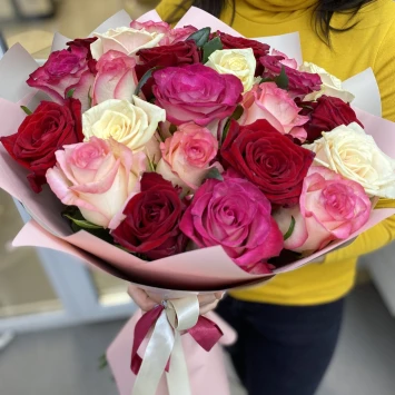 31 Роза микс цветов